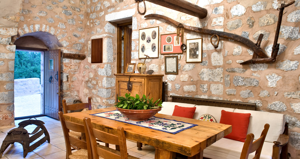 Pyrgos Arapaki Photos